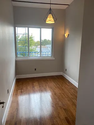 Rented by Aron Fried, LREB | media 8