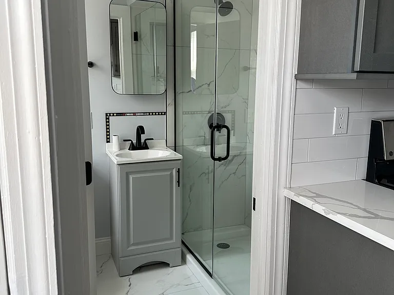 529 Lincoln Ave #4 — Photo 7