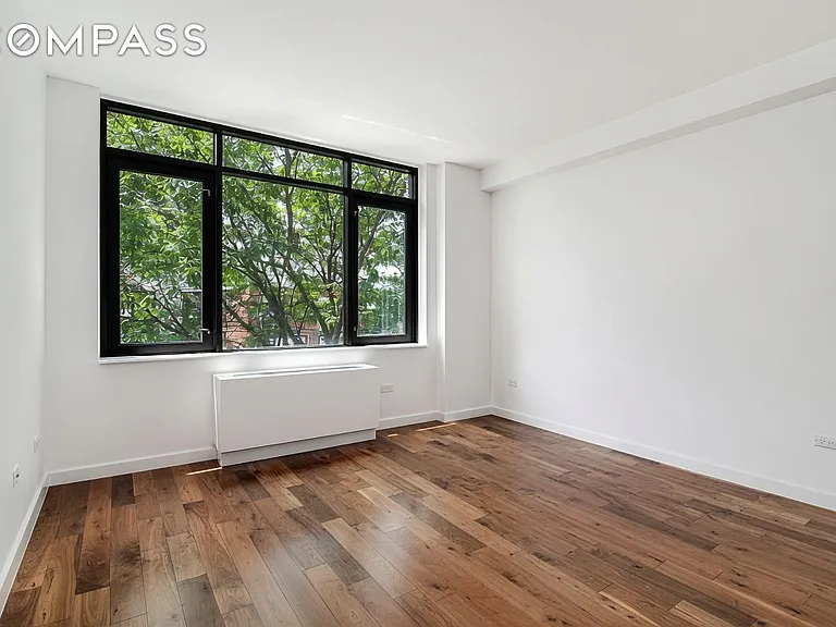 125 N 5th St #2E — Photo 3