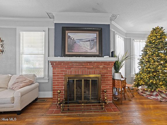 17th image of this home