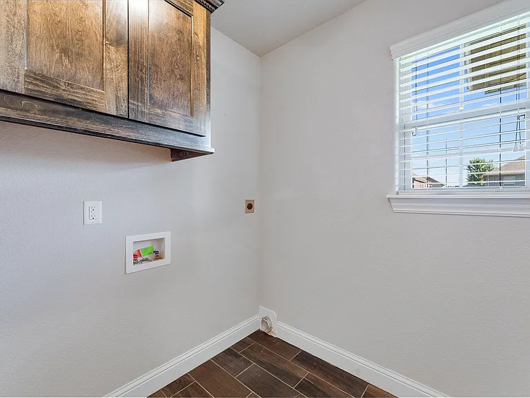 4204 SW Limestone Ave — Photo 13