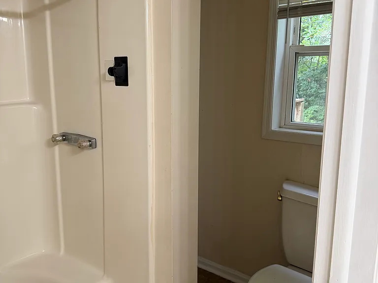 6610 Greenville Loop Rd — Photo 16