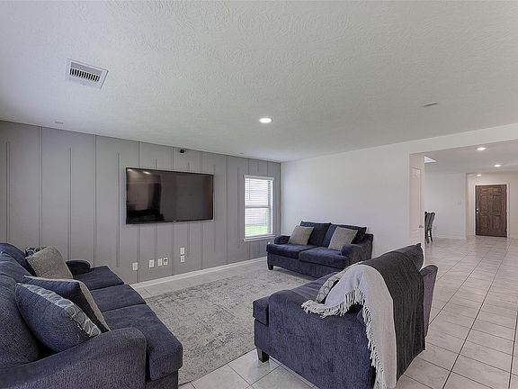 5th image of 622 Coyote Canyon Ct