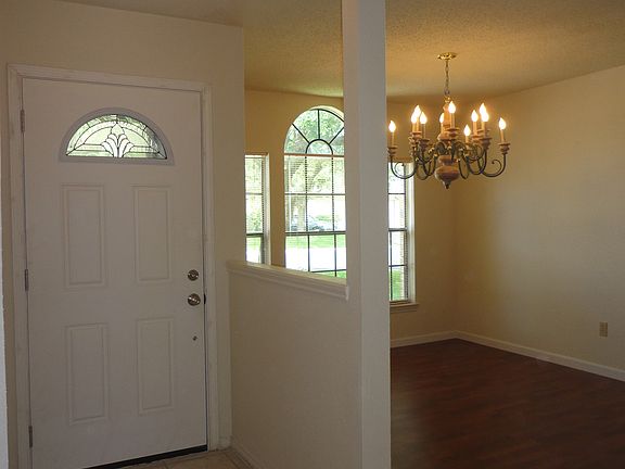 3rd image of 5223 Cabin Lake Dr