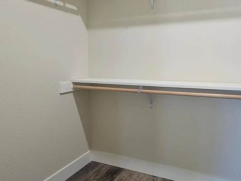 310 Selah Ave — Photo 13