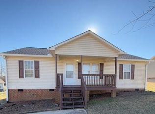 1 Lanford Dr, Thomasville, NC 27360