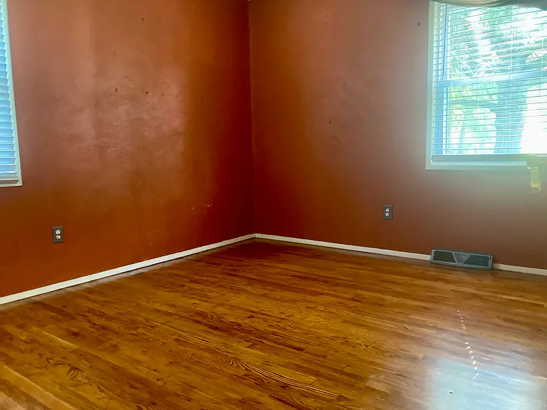 5821 N Drury Ave — Photo 12
