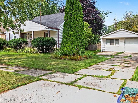 3rd image of 5935 Lathers St