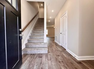 1176 Meadowhill Lane, Clarksville, TN 37043