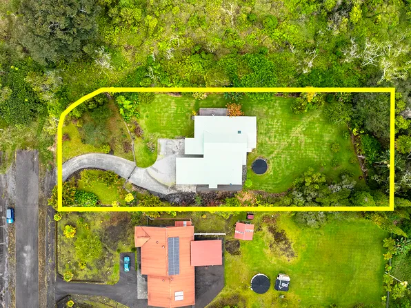 25-3301 Pakelekia St, Hilo, HI 96720