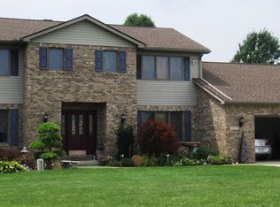 312 Winger Way, Sweetser, IN 46987