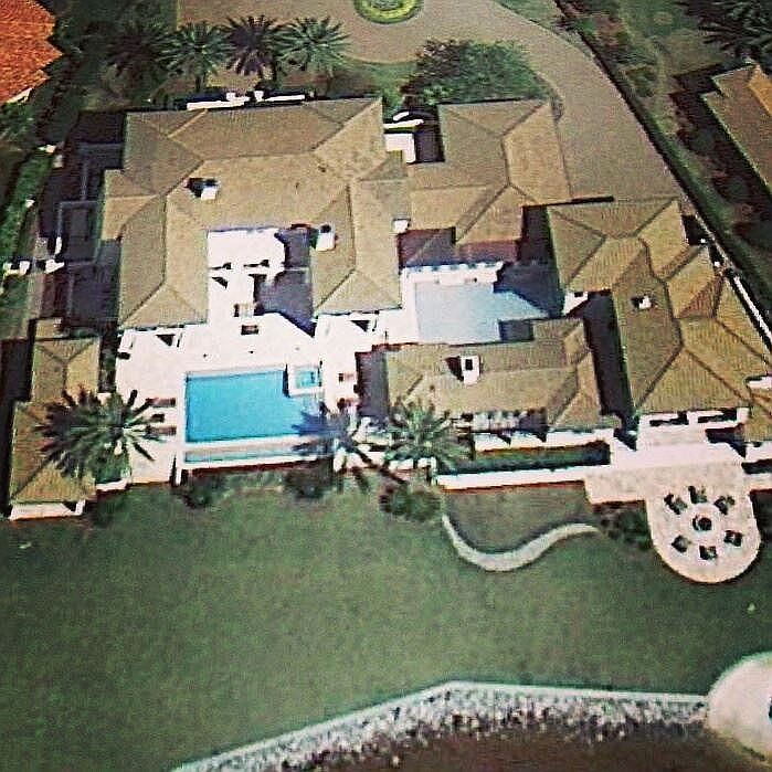 1st image of 4304 Breakwater Dr