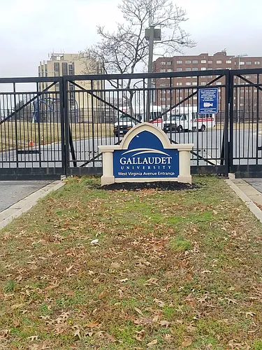 1107 Penn St NE #1 Photo 1