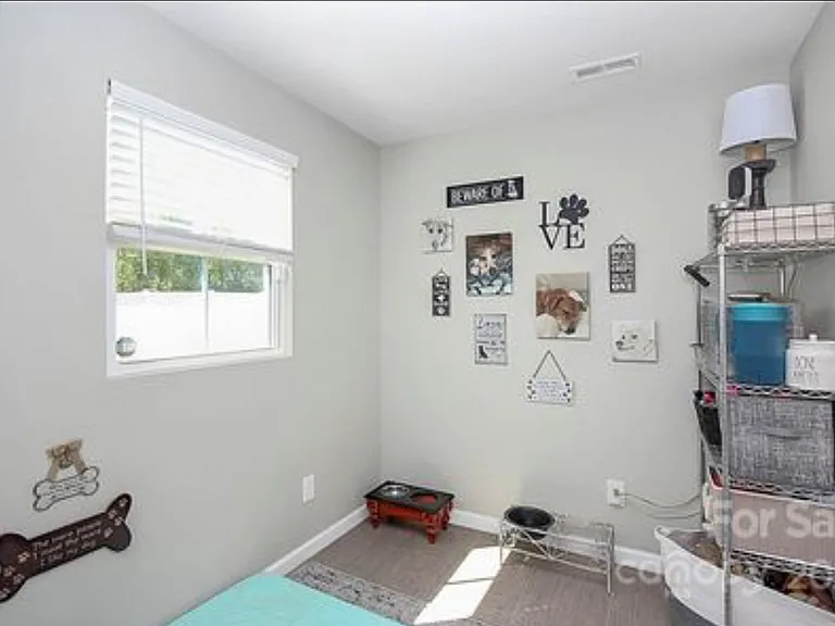 5316 Merwyn Ave — Photo 17