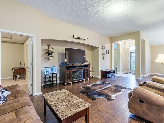 15148 Bareback Dr-6