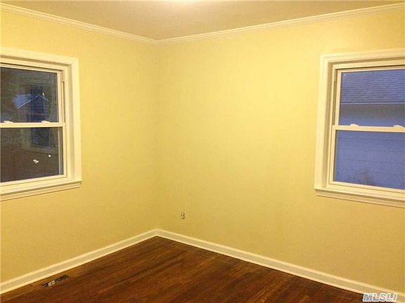 4th image of 101 Mount Joy Ave