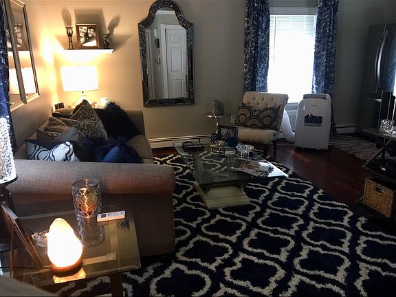 5th image of 69 Adelaide Ave
