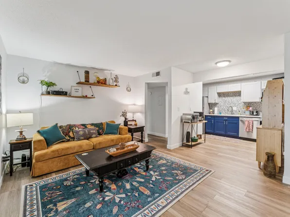 416 Skyview Dr #B, Birmingham, AL 35209