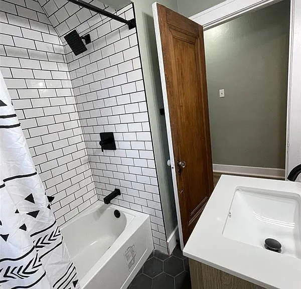 1441 Vassar Dr #1 — Photo 16