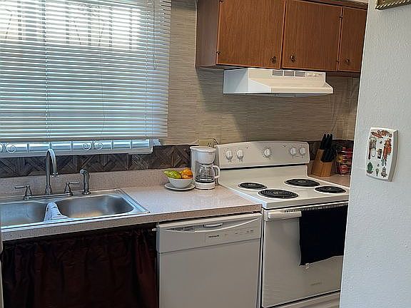 3rd image of 4141 Westcity Ct Unit A