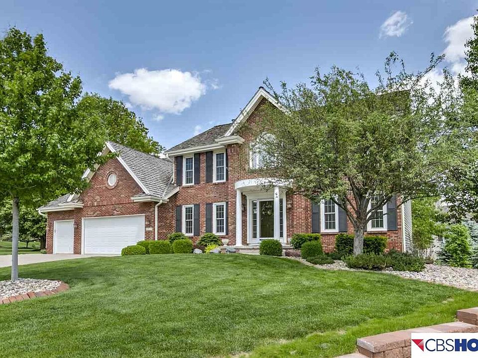 1st image of 1715 N 128th Avenue Cir