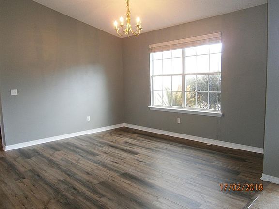 3rd image of 5621 Chanterelle Cir