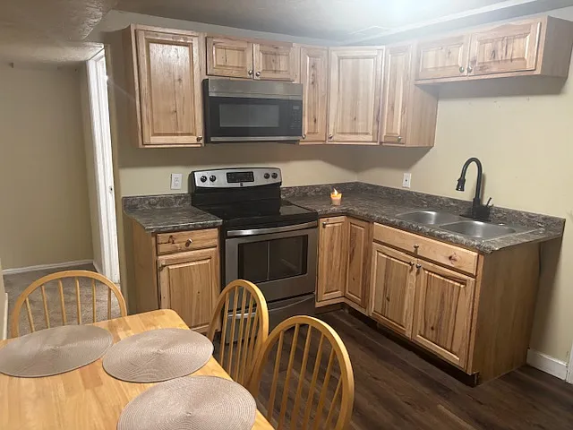 8981 S 3820 W — Photo 11