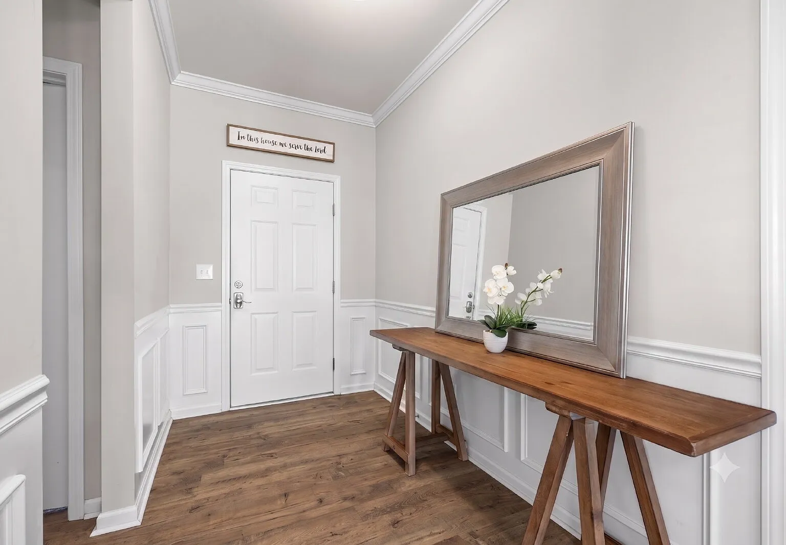 3 bed, 3.0 bath, $3,100 — Photo 2