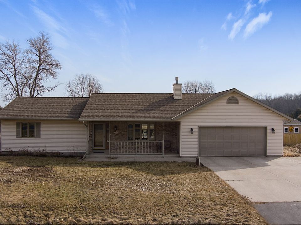 3301 Wagon Wheel Rd, Manitowoc, WI 54220 Zillow