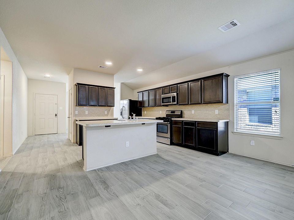 1st image of 16522 Silla Ridge Ct