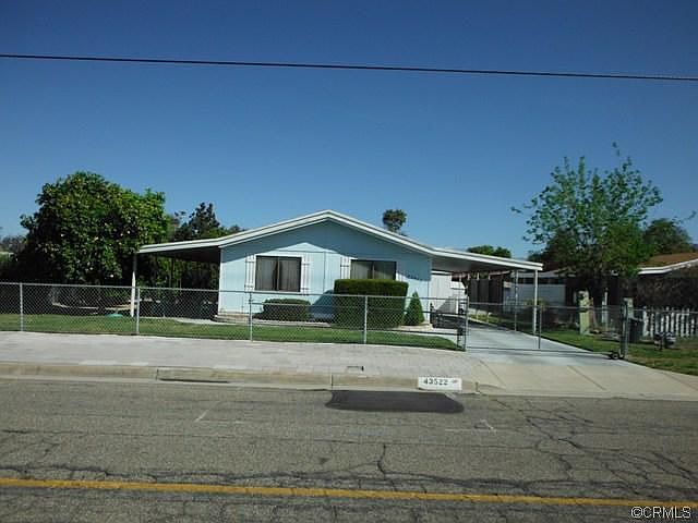 1st image of 43522 Mayberry Ave
