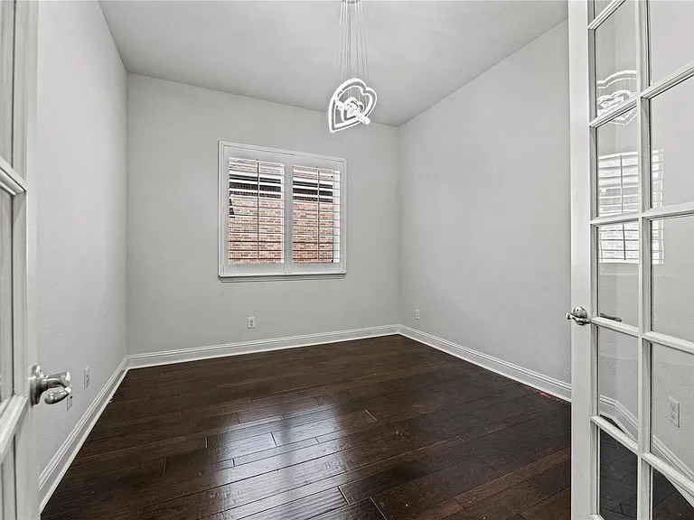 765 Philmont Rd — Photo 3