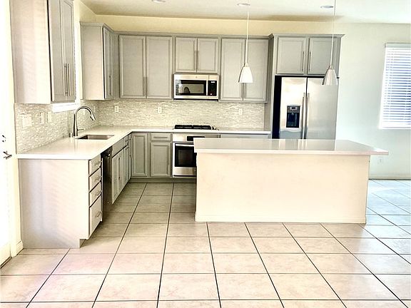 3rd image of 348 Mezzaforte St