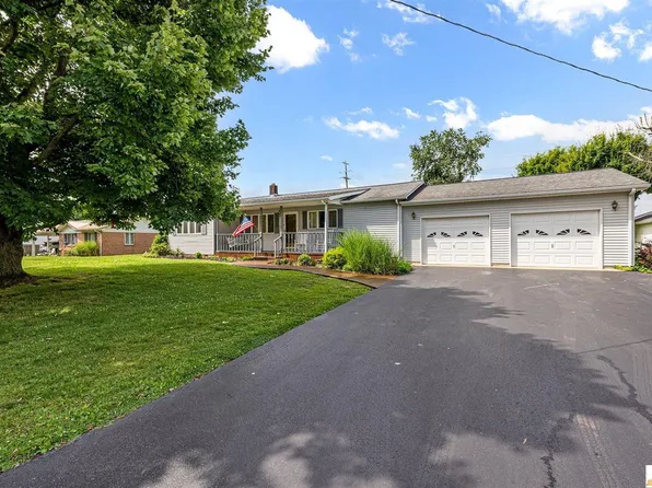 204 Whitney Woods Rd, Cave City, KY 42127