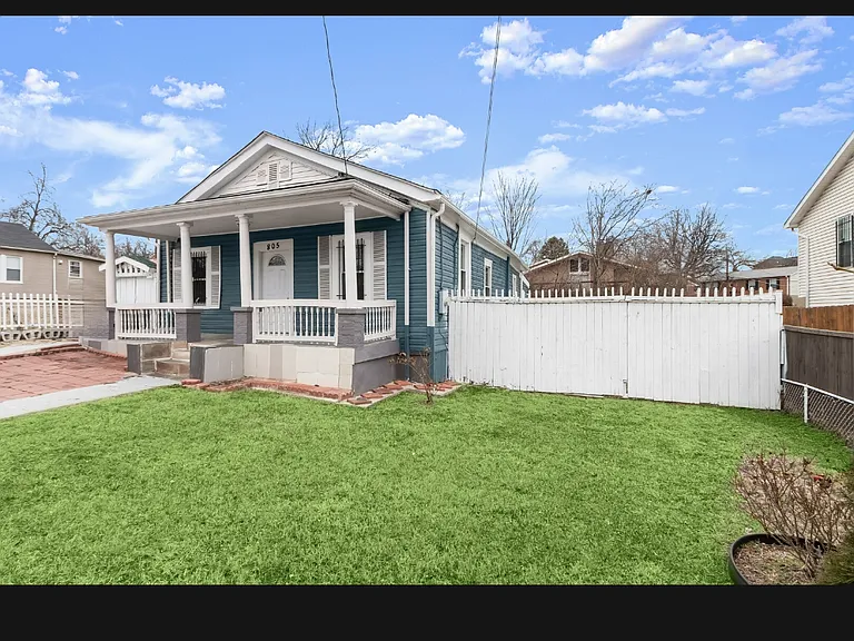 805 Eastern Ave — Photo 18