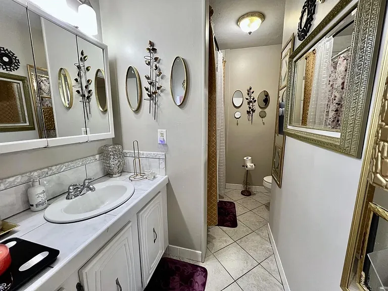 707 SW 75th St #106 — Photo 12