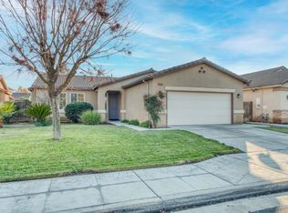 5524 E Christine Ave, Fresno, CA 93727