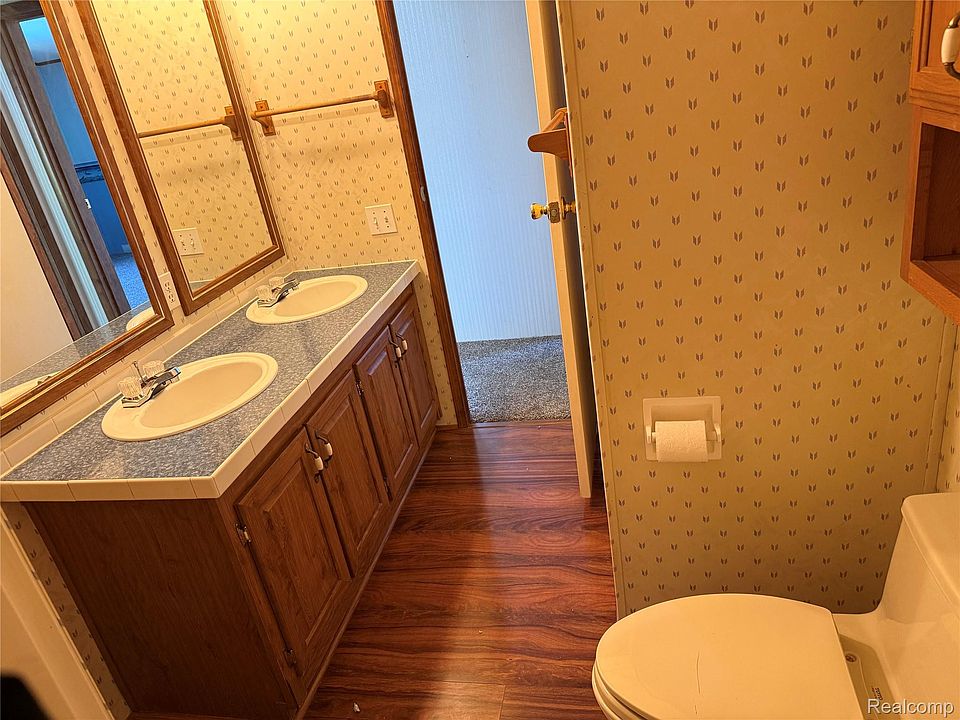 308 Alpine Dr, photo 16
