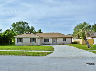 1084 Donnell Dr, Port Orange, FL 32129