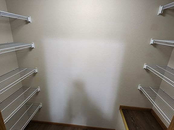 4th image of 663 Faidley Ct APT 1