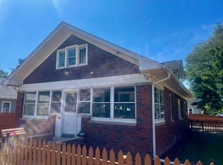 703 S Spencer St, Aurora, IL 60505