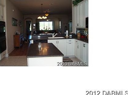 3rd image of 452 E Chelsea Place Ave