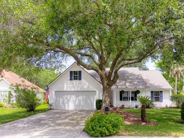 1264 Center Lake Dr, Mount Pleasant, SC 29464