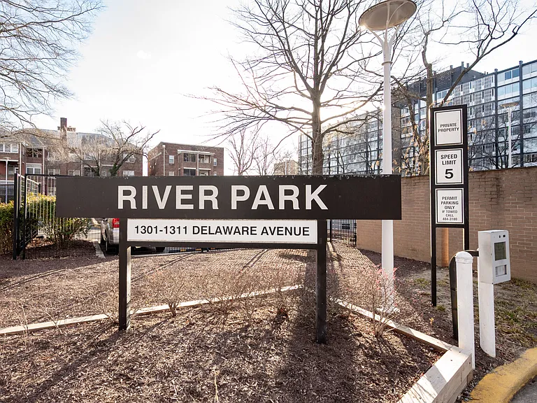 1311 Delaware Ave SW #231 — Photo 43