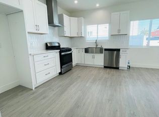 11308 1/2 Emelita St, North Hollywood, CA 91601