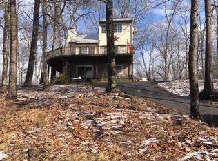 367 Huckleberry Dr, Gerrardstown, WV