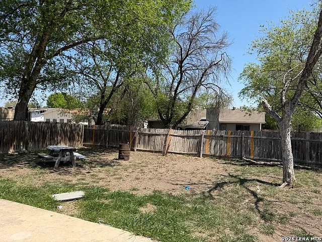 9130 Kings Hbr — Photo 16
