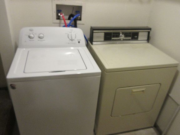 3rd image of 407 S William St APT 102