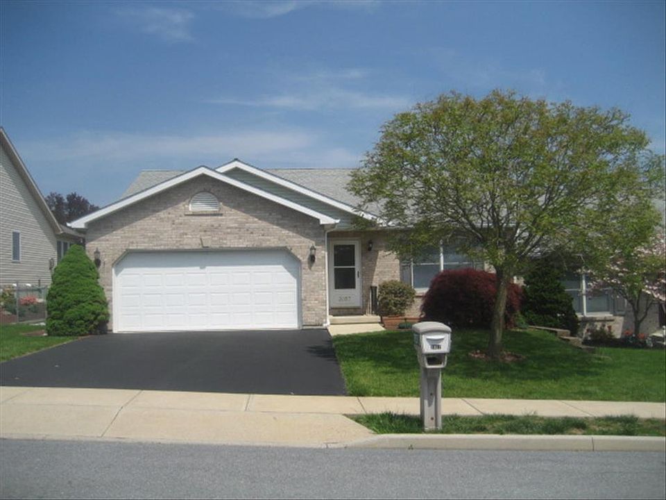 1st image of 3057 Kennedy Dr