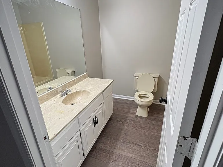 526 Whitener Dr — Photo 15